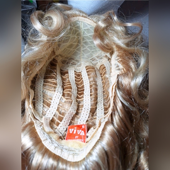 Y2K LONG GYPSY Blonde Wig Viva Collection E-606 Synthetic stretch cap adjusts - Picture 11 of 11